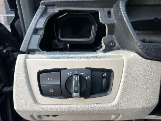 BMW 3-serie 330e 245pk 8-traps aut M-Sport - schuifdak - nap - spoilers - leer - verlaagd - pdc - plug-in hybrid - facelift model picture 28