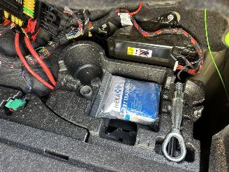 BMW 3-serie 330e 245pk 8-traps aut M-Sport - schuifdak - nap - spoilers - leer - verlaagd - pdc - plug-in hybrid - facelift model picture 33