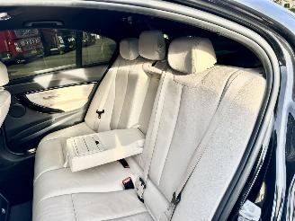BMW 3-serie 330e 245pk 8-traps aut M-Sport - schuifdak - nap - spoilers - leer - verlaagd - pdc - plug-in hybrid - facelift model picture 43