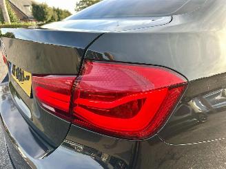 BMW 3-serie 330e 245pk 8-traps aut M-Sport - schuifdak - nap - spoilers - leer - verlaagd - pdc - plug-in hybrid - facelift model picture 113