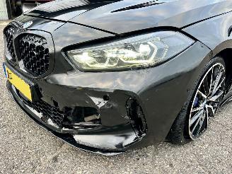 BMW 1-serie M135i xDrive 306pk aut + f1 High Exe M-Sport Performance - pano - hud - harman/kardon - keyless - kuipstoelen picture 91
