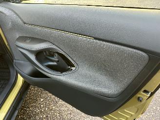 Toyota Yaris Cross 1.5 Hybrid 93pk aut Launch Edition - head up - leer - stuur/stoelverw - elektr klep - front + line + side assist picture 44