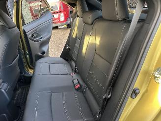 Toyota Yaris Cross 1.5 Hybrid 93pk aut Launch Edition - head up - leer - stuur/stoelverw - elektr klep - front + line + side assist picture 18