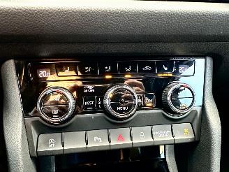 Skoda Kodiaq 1.5 TSI 150pk aut + f1 Sportline - nap - camera - keyless - stuurverw - front + line + side assist picture 20