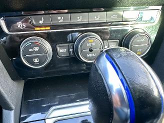 Volkswagen Passat GTE 1.4 TSI aut Highline sedan - nap - navi - acc - front assist - leer + alcantara + stoelverw - pdc v+a picture 46