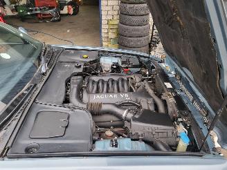 Jaguar Xj-8 4.0  SOVEREIGN   N.A.P  rijdbaar  top jongtimer picture 29