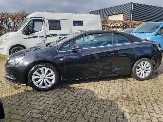 Opel Cascada Cascada 1.6 Turbo AUTOM Innovation  180 PK rijdbaar picture 14