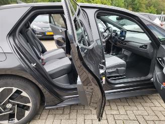 Volkswagen ID.3 ID.3 Pro Performance Edition leer/alcantara 58 kWh range 425 km nwpr € 47000 picture 16
