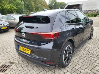 Volkswagen ID.3 ID.3 Pro Performance Edition leer/alcantara 58 kWh range 425 km nwpr € 47000 picture 9