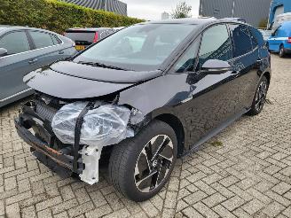 Volkswagen ID.3 ID.3 Pro Performance Edition leer/alcantara 58 kWh range 425 km nwpr € 47000 picture 2