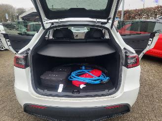 Tesla Model Y MODEL Y RWD 58 kWh range 455 km 52000 km rijdbaar picture 18