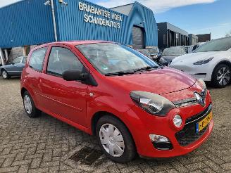 Voiture accidenté Renault Twingo Twingo 1.2 16V Authentique RIJDBAAR zie 3e foto 2012/2
