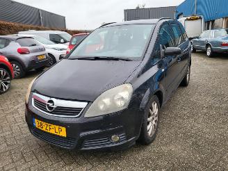 škoda osobní automobily Opel Zafira ZAFIRA 7 zitplaatsen 1.6  105 pk 2008/1