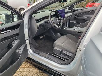 Volkswagen ID.7 Pro S Business 86 kWh accu, 210 kW / 286 pk trek haak range 700 km picture 15