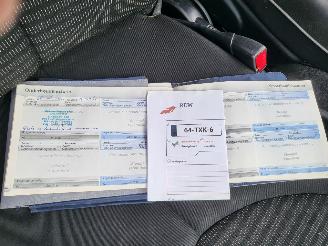 Peugeot 107 Peugeot 107 1.0 Active goed rijden en goede airco picture 11