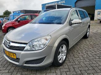 Opel Astra Opel Astra Wagon 1.6 Essentia picture 2
