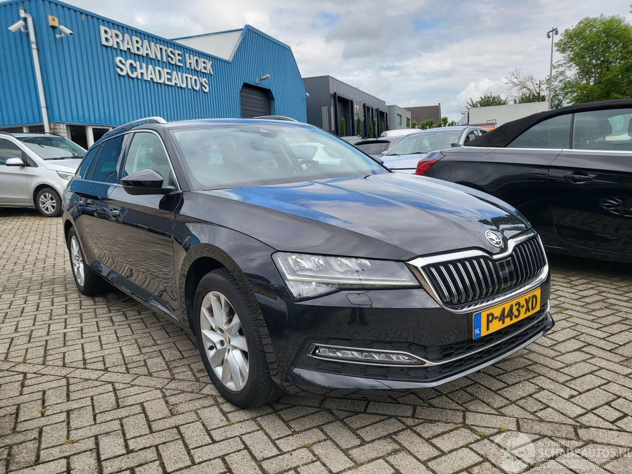 Skoda Superb Superb Combi 1.5 TSI ACT Business Edition Plus rijdbaar