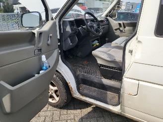 Volkswagen Transporter T4 Volkswagen Transporter 1.9 TD 292 T800 DC picture 10