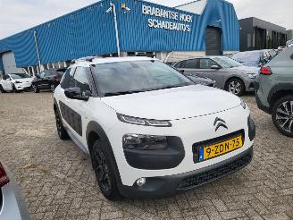 Schadeauto Citroën C4 cactus C4 Cactus 1.2 VTi Shine rijdbaar 2015/2