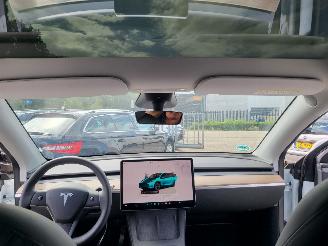 Tesla  Tesla MODEL Y RWD 58 kWh range 455km nwprijs € 45000 picture 6