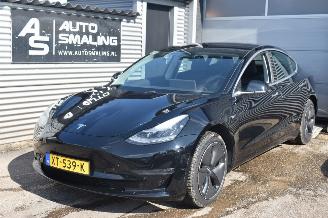 Auto incidentate Tesla Model 3 75Kwh Long Range AWD 351Pk *Navi/Clima/Leder/Camera/Panorama 2019/4