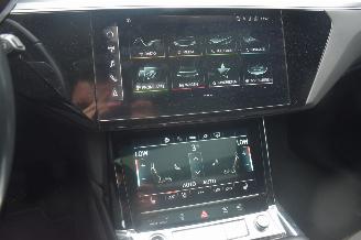 Audi E-tron 50 Quattro 71Kwh busines Edition 313Pk *Navi/Clima/Panorama/Stoelverwarming/Camera picture 17