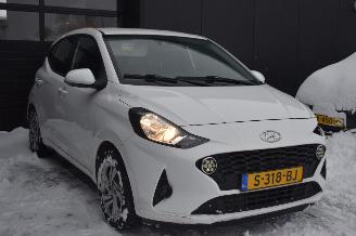 Hyundai I-10 1.0 comfort 67Pk *Airco picture 2