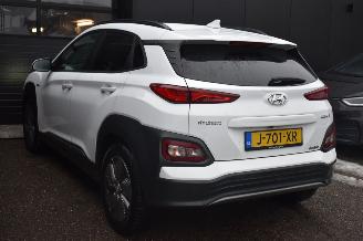 Hyundai Kona 64Kwh Fashion 204Pk 3Fase 100% Soh *Navi/Clima/Camera picture 3