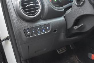 Hyundai Kona 64Kwh Fashion 204Pk 3Fase 100% Soh *Navi/Clima/Camera picture 18