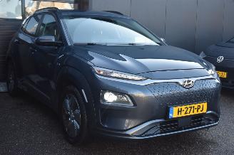 Hyundai Kona 64Kwh Premium 204Pk 3Fase 100% Soh *Navi/Clima/Camera/Leder/Stoelverwarming picture 2