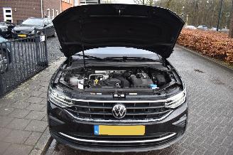 Volkswagen Tiguan 1.5 Tsi Life Business 150Pk *Navi/Clima/Camera/Stoelverwarming picture 20