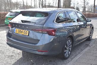 Skoda Octavia 1.0 Tsi Business Edition Plus 110Pk *Navi/Clima/Camera/Stoelverwarming picture 3