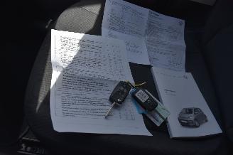 Volkswagen Up! 1.0 65Pk *Airco picture 15