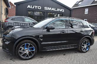Vaurioauto  passenger cars Lynk & Co 01 1.5 179Pk *Navi/Clima/Camera/Panorama/Stoelverwarming 2023/8