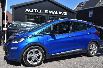 Auto incidentate Opel Ampera-E 60Kwh Business Executive 204Pk *Navi/Clima 2020/2