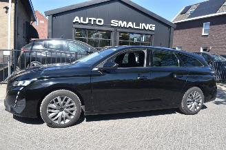 Voiture accidenté Peugeot 308 1.2 Puretech Active Pack Business110Pk *Navi/Clima 2022/5