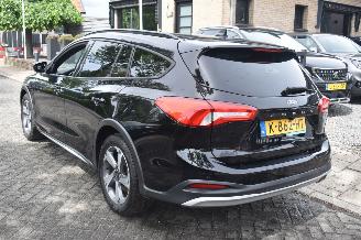 Ford Focus 1.0 Wagon Ecoboost Hybrid Active 155Pk *Navi/Clima/Camera/Stoelverwarming picture 4