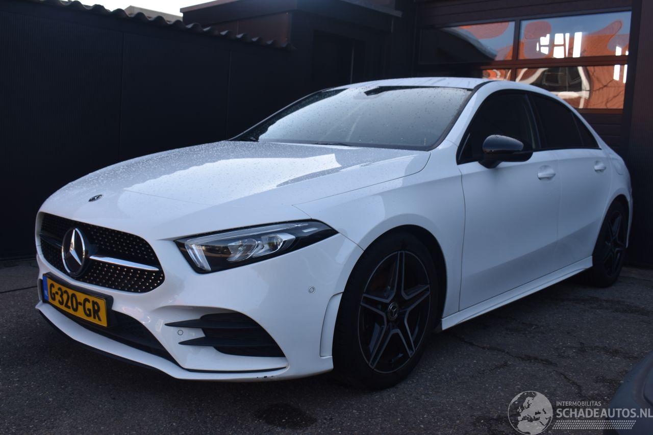 Mercedes A-klasse 180 Business Solution AMG 136Pk *Navi/Clima/Camera/Stoelverwarming