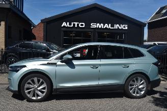 Damaged car Skoda Enyaq 60 IV 3FASE 179Pk  *Navi/Clima/Camera 2021/11