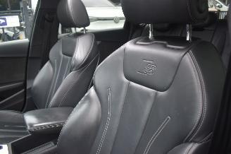 Audi A4 Avant 2.0 Tdi Quattro Sport S line 190Pk *Navi/Clima/Panorama/Leder/Stoelverwarming picture 12
