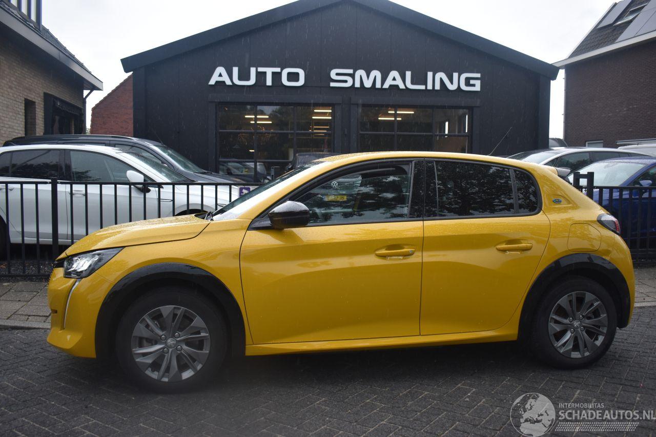 Peugeot e-208 50Kwh EV Allure Pack 136Pk 3Fase 95% Soh *Navi/Clima/Camera/Stoelverwarming