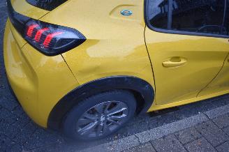 Peugeot e-208 50Kwh EV Allure Pack 136Pk 3Fase 95% Soh *Navi/Clima/Camera/Stoelverwarming picture 22