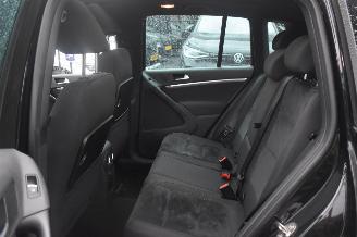 Volkswagen Tiguan 2.0 Tdi R-Line Edition 140Pk *Navi/Airco/Panorama picture 6