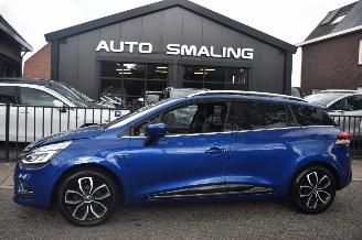 Voiture accidenté Renault Clio 1.5 Dci Intens sport 90Pk *Navi/Clima/Camera 2019/5