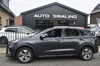 Unfallwagen Kia e-Niro 64Kwh Executiveline 204Pk 100%Soh *Navi/Clima/Camera/Leder 2019/3