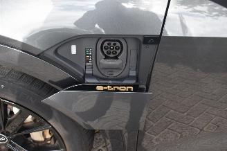 Audi E-tron 95Kwh 55 Quattro S Edition 408Pk 90%Soh *Navi/Clima/Camera/Stoelverwarming picture 21