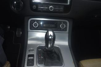 Volkswagen Touareg 4.2 V8 Tdi 340Pk 4X4 *Navi/Leder/Panorama/Stoelverwarming/Camera/Luchtvering picture 11