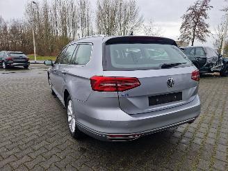 Volkswagen Passat GTE HYBRIDE / SPORTLEER / PANORAMA picture 5