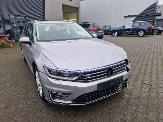 Volkswagen Passat GTE HYBRIDE / SPORTLEER / PANORAMA picture 11