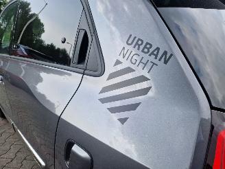 Renault Twingo Z.E. R80 Urban Night Camera / Navigatie / Airco ECC / Park.sensoren / 16\" LMV picture 8
